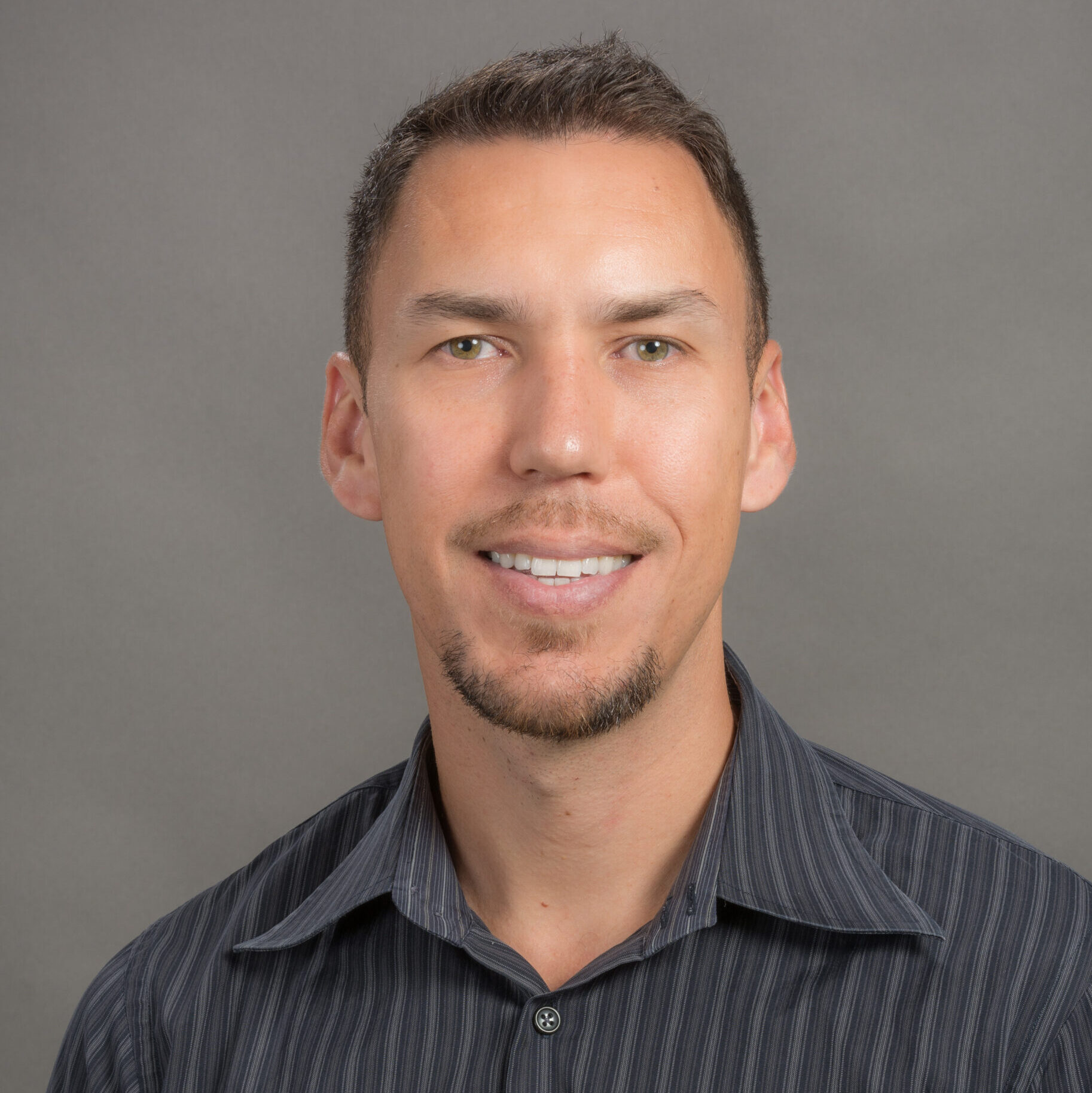 Dr. Vitor Oliveira